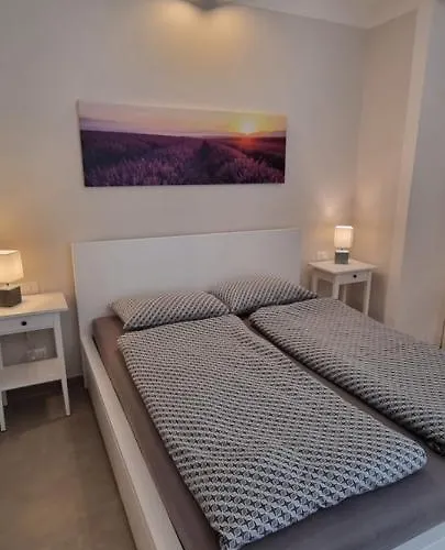 Victoria Каннобио