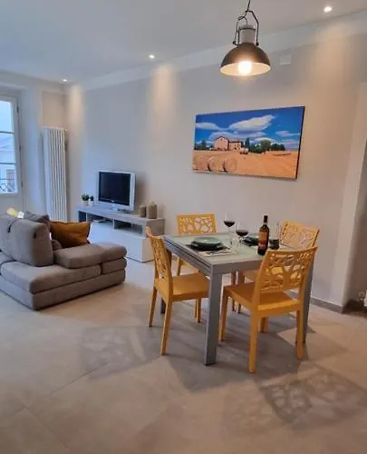 Victoria Каннобио