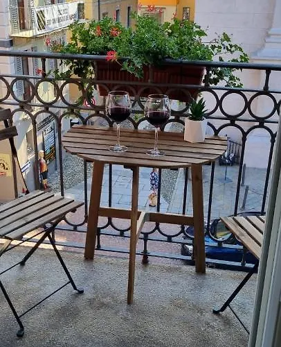 Victoria Каннобио